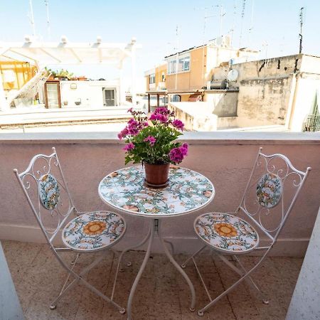 Вилла Porto Antico Бари Экстерьер фото