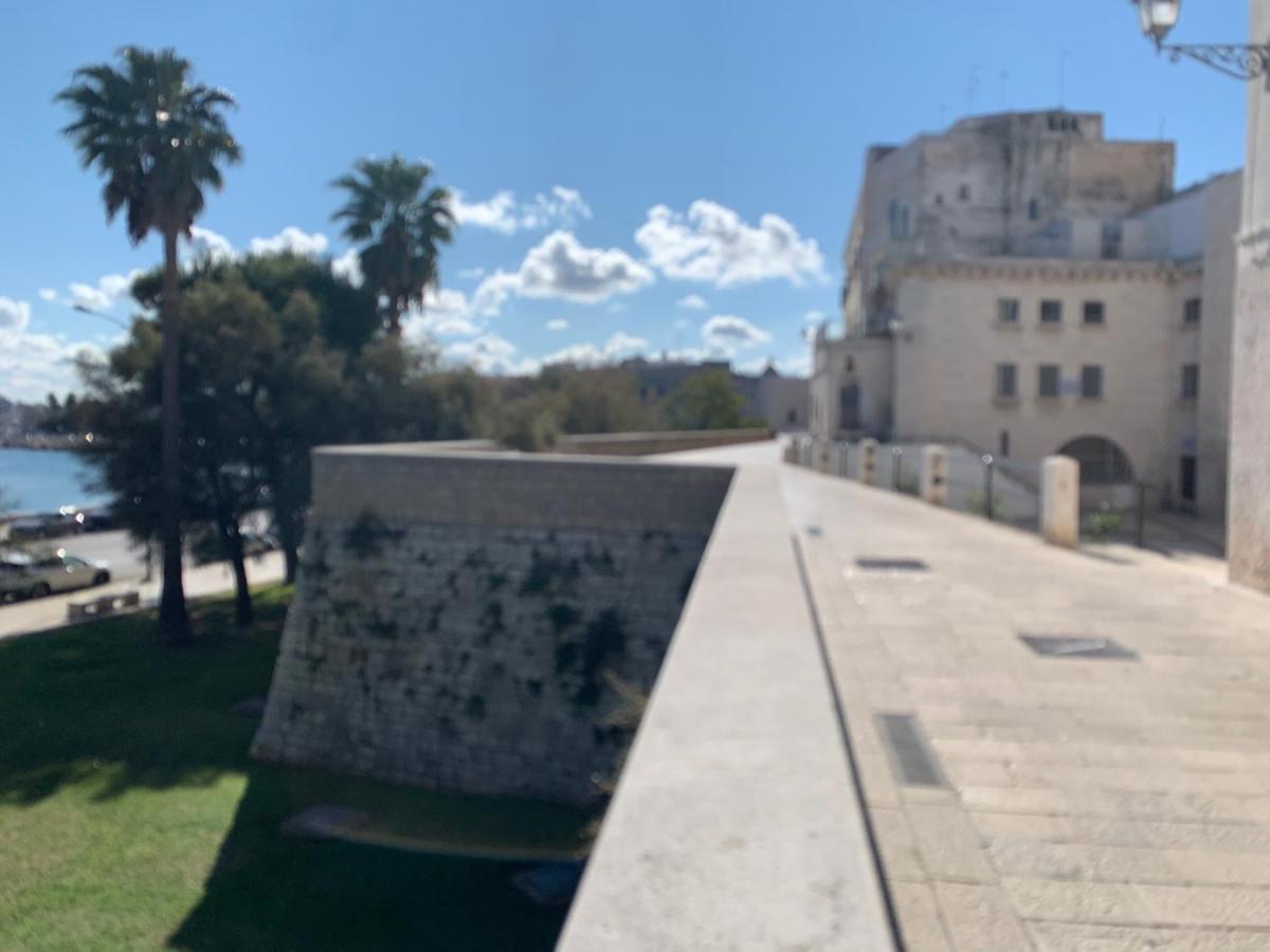 Вилла Porto Antico Бари Экстерьер фото