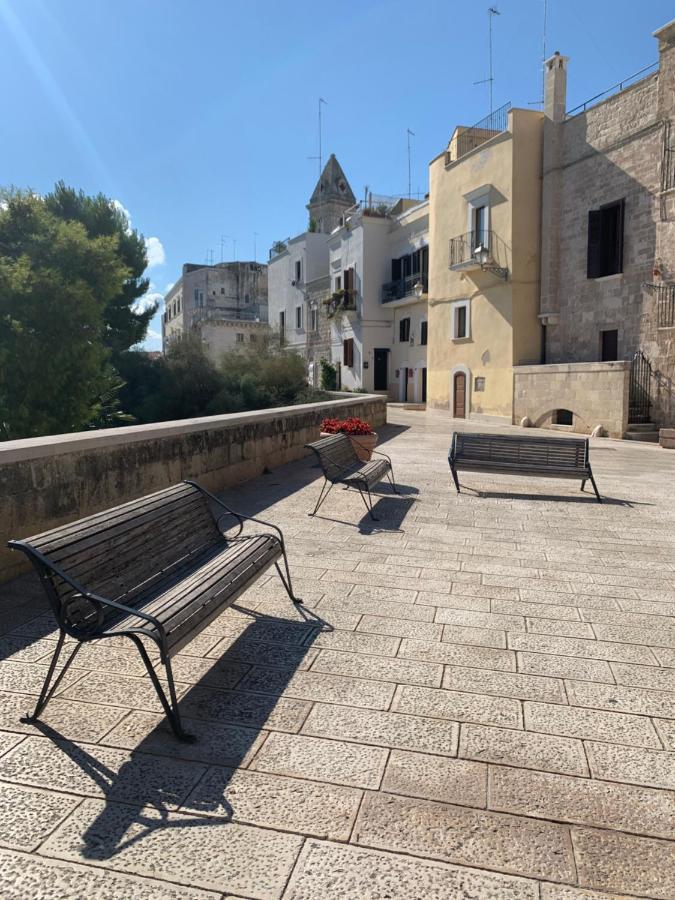Вилла Porto Antico Бари Экстерьер фото
