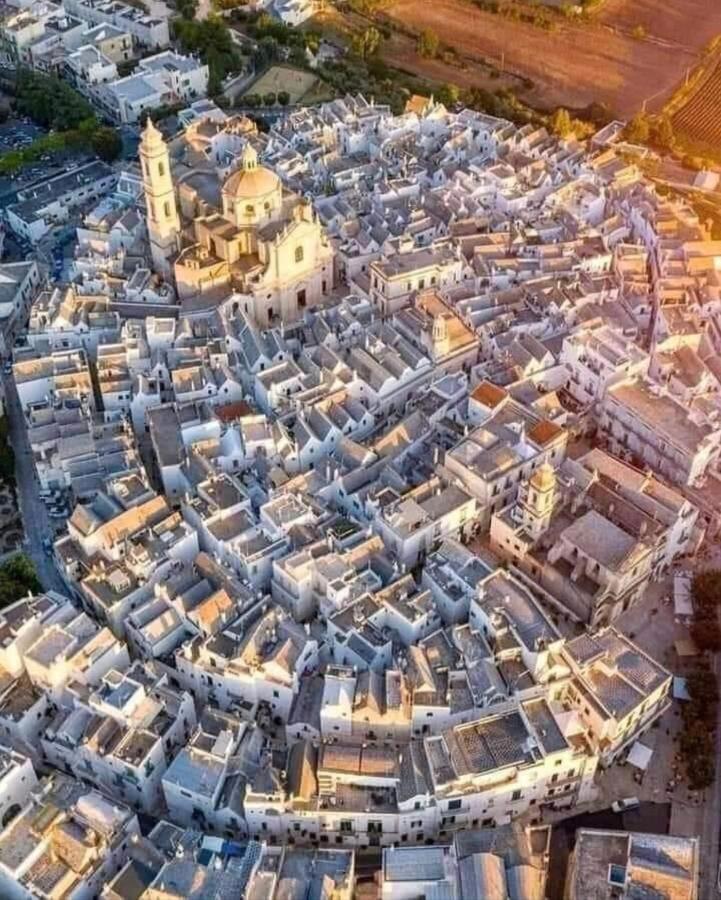 Вилла Porto Antico Бари Экстерьер фото